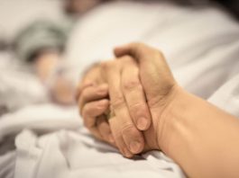 Kada Vam umre član porordice , nikada ne čuvajte ove 4 stvari koje su mu pripadale Kada Vam umre član porordice , nikada ne čuvajte ove 4 stvari koje su mu pripadale - featured image