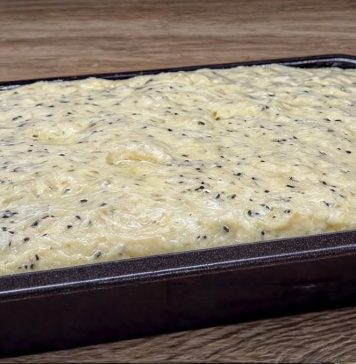 SAMO VODA I BRAŠNO!! Baka me naučila da pečem nemački hleb. Hleb bez mesenja, lako i jeftino! SAMO VODA I BRAŠNO!! Baka me naučila da pečem nemački hleb. Hleb bez mesenja, lako i jeftino! - featured image