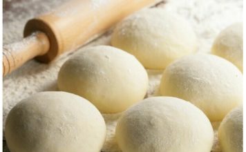 Samo dodajte ovo u brašno: Tijesto raste kao iz vode, a pecivo ostaje mekano 5 dana Samo dodajte ovo u brašno: Tijesto raste kao iz vode, a pecivo ostaje mekano 5 dana - featured image