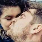 Ako muž za ženu radi ove 3 stvari 0na može da bude sigurna da je voli više 0d života – tvrdi psiholog Ako muž za ženu radi ove 3 stvari 0na može da bude sigurna da je voli više 0d života – tvrdi psiholog - featured image