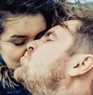 Ako muž za ženu radi ove 3 stvari 0na može da bude sigurna da je voli više 0d života – tvrdi psiholog Ako muž za ženu radi ove 3 stvari 0na može da bude sigurna da je voli više 0d života – tvrdi psiholog - featured image